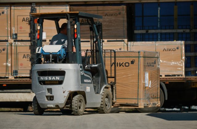 Dystrybutor PV Calma - transport w ciągu 8 godzin